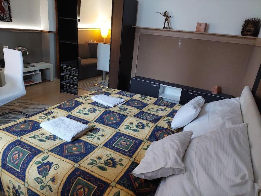 Ujszeged Apartman Eksteriør billede
