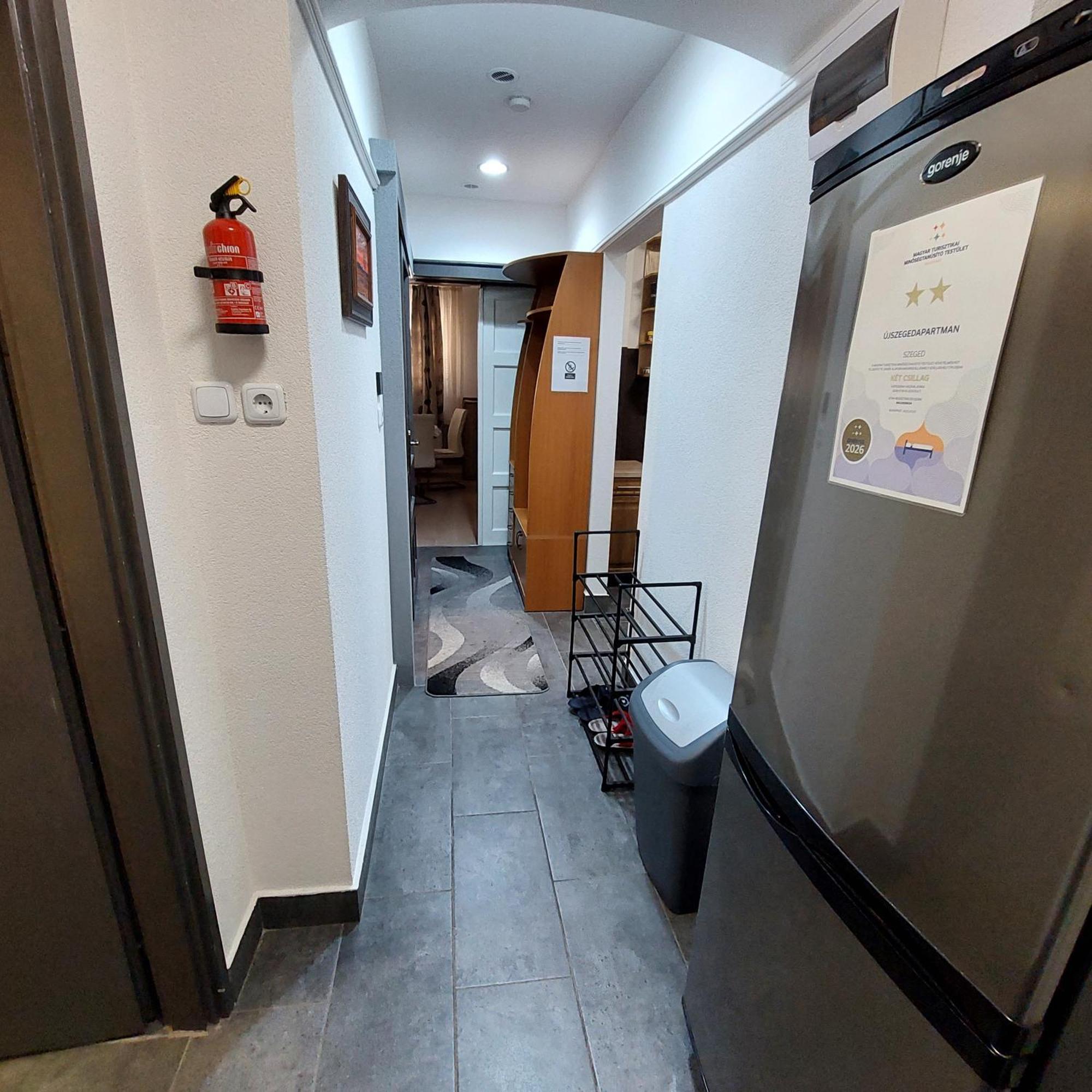 Ujszeged Apartman Eksteriør billede
