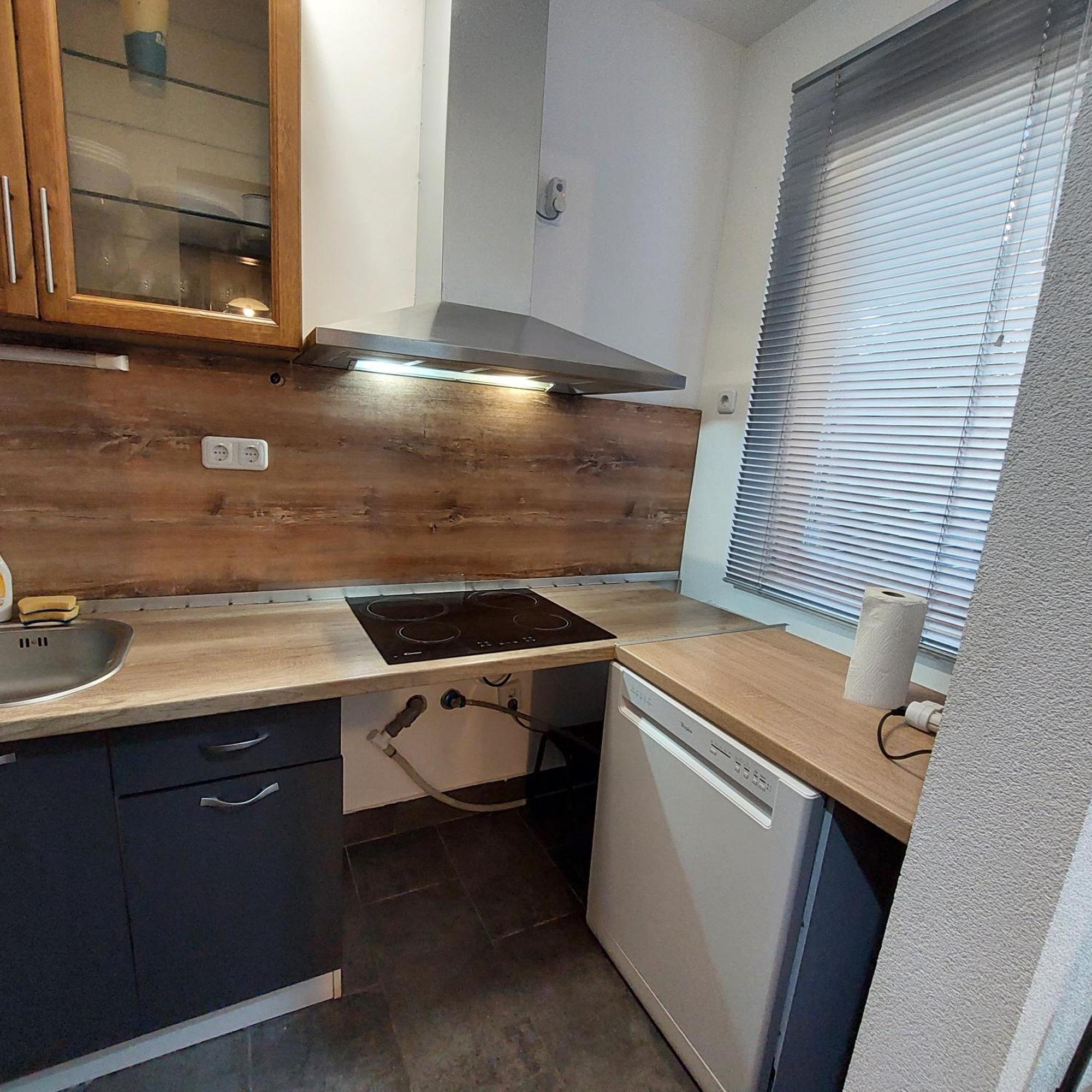 Ujszeged Apartman Eksteriør billede