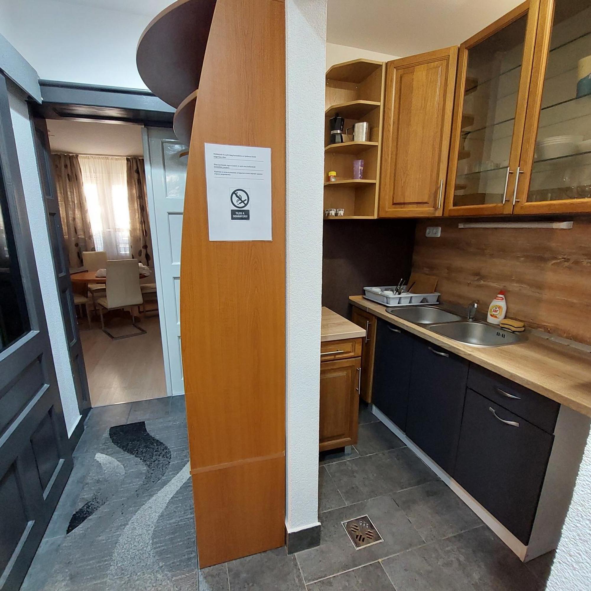 Ujszeged Apartman Eksteriør billede