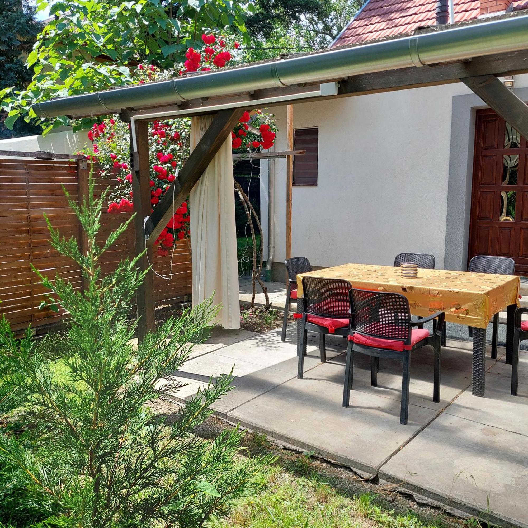 Ujszeged Apartman Eksteriør billede